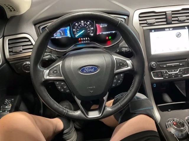 Used 2018 Black Ford SE Luxury image 31