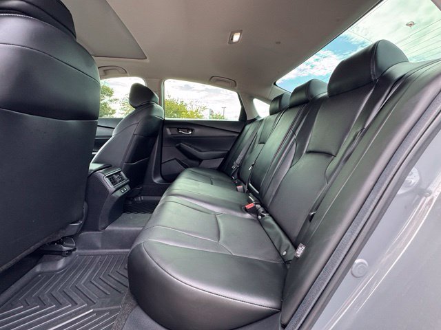 Used 2024  Honda EX-L image 38