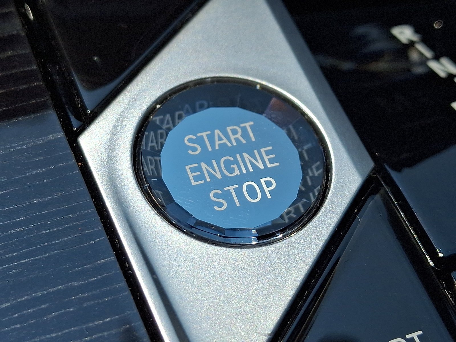 Used 2024 Brooklyn Grey Metallic BMW xDrive40i image 36