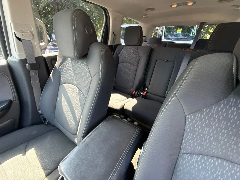 Used 2015 Silver GMC SLE-1 image 15