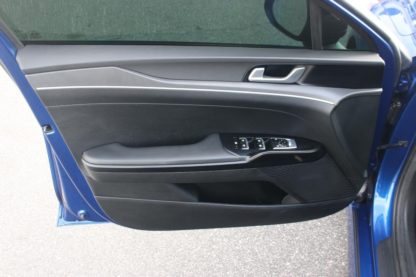Used 2022 Blue Kia GT-Line image 11