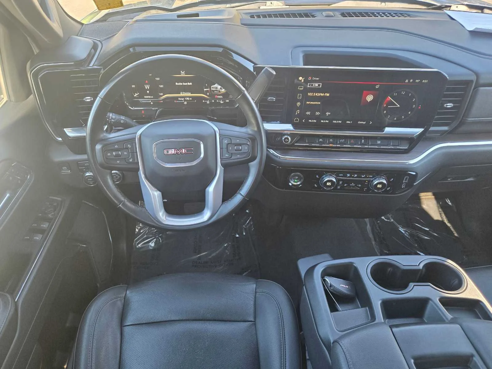 Used 2024 Downpour Metallic GMC SLT image 10