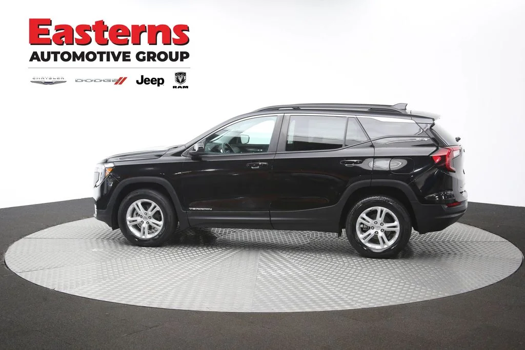 Used 2023 Black GMC SLE image 91