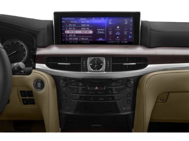 Used 2020 Eminent White Pearl Lexus 570 image 10