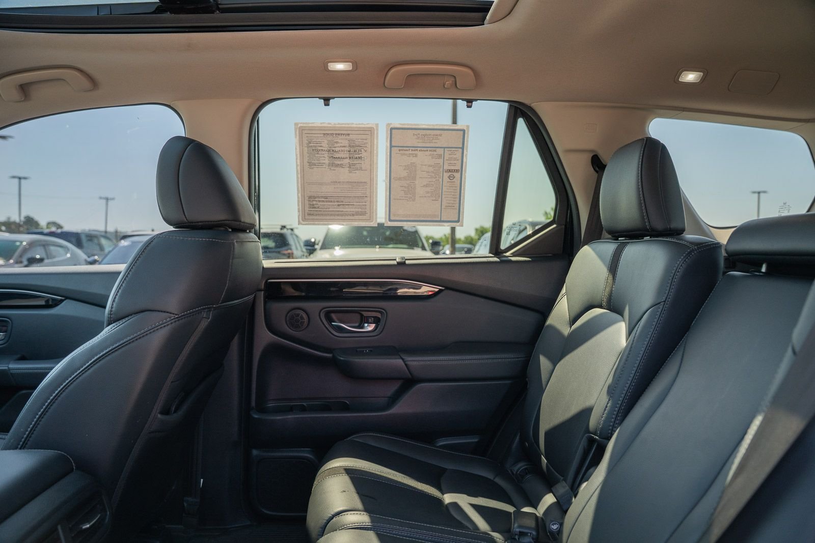 Used 2024  Honda Touring image 19