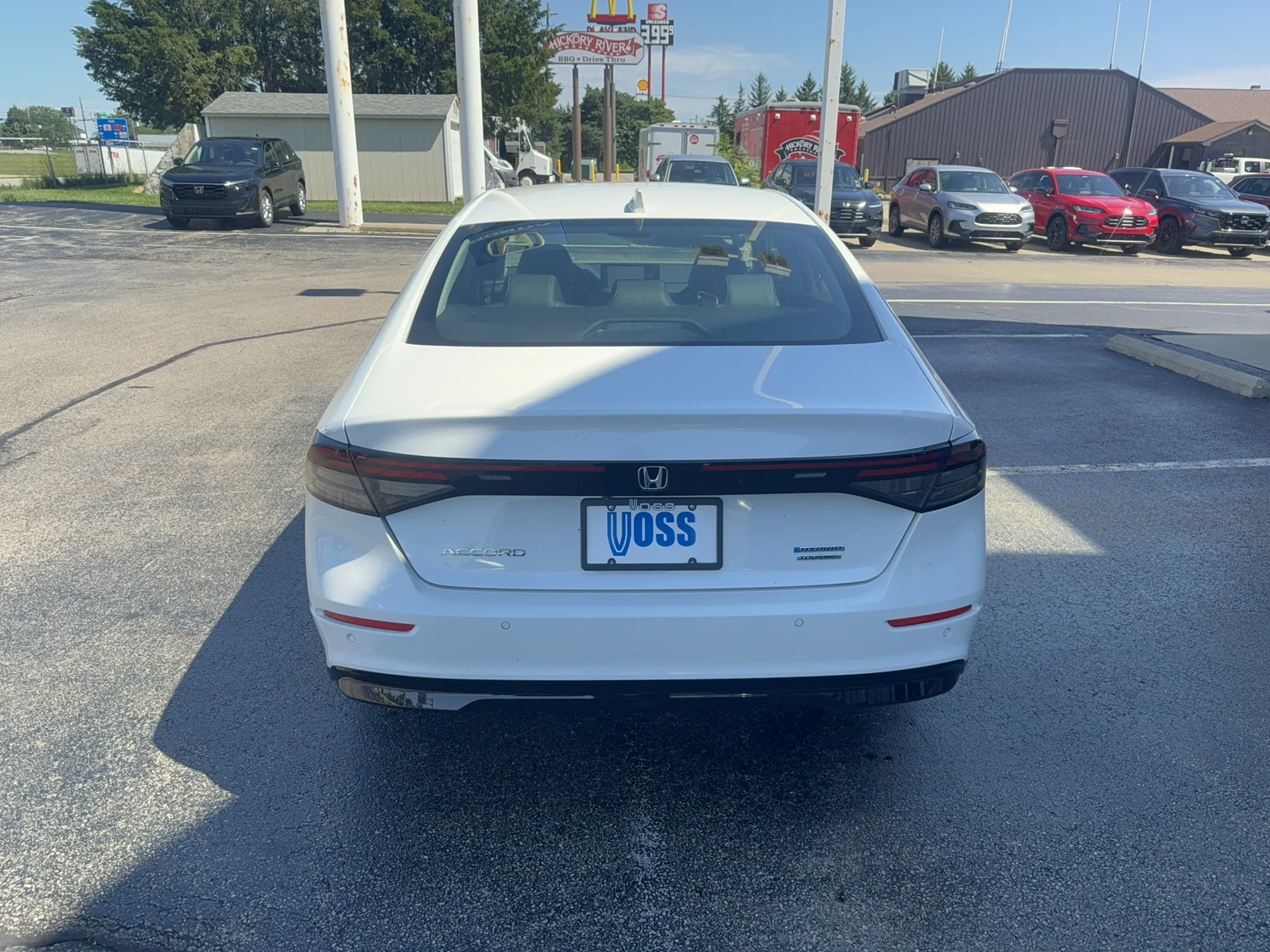 New 2026 Platinum White Pearl Honda Touring image 6