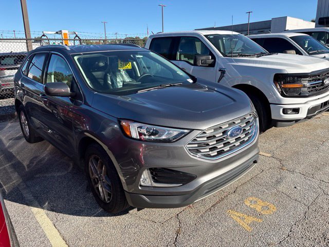 Used 2021 Gray Ford SEL image 1