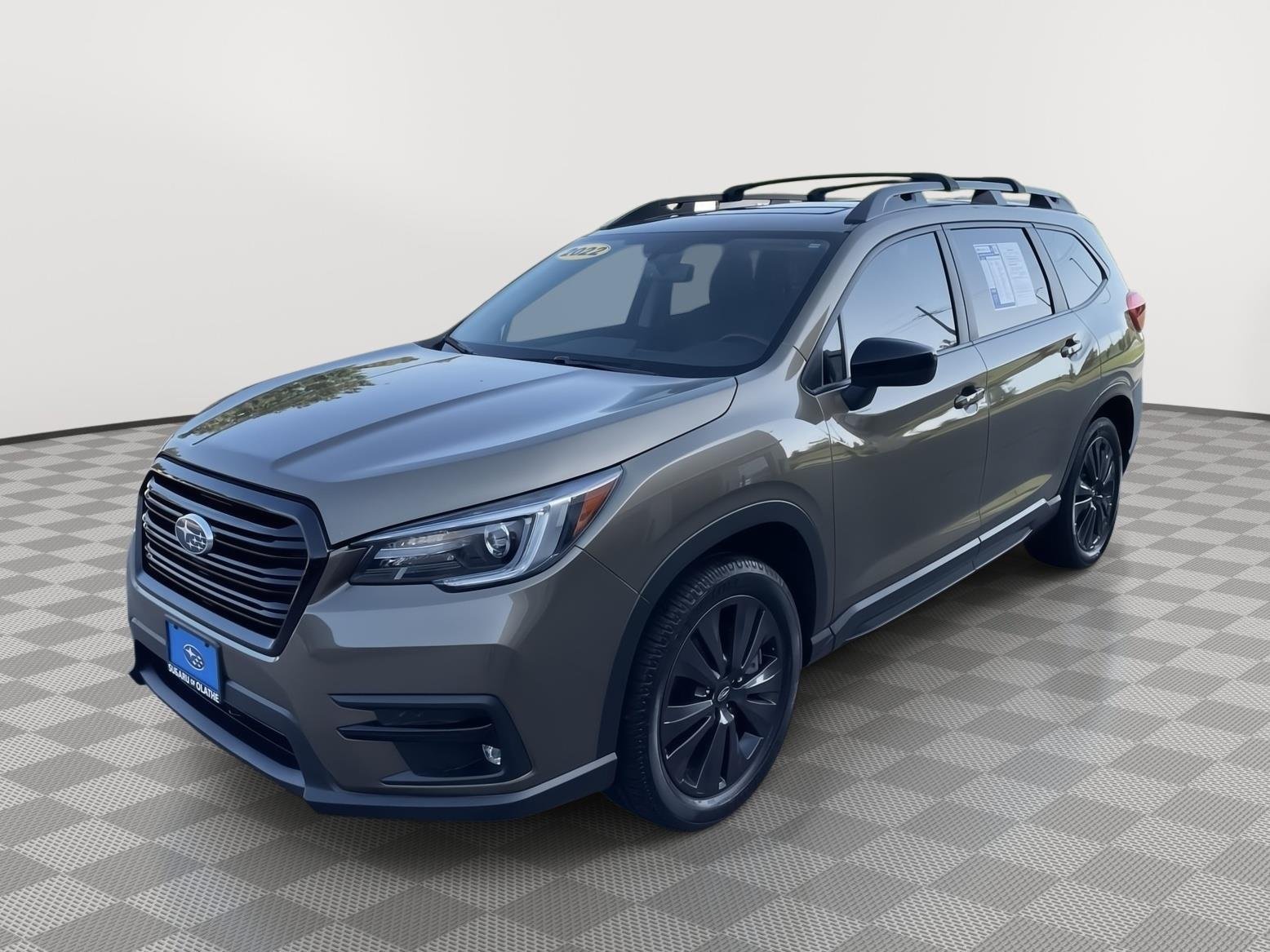 Used 2022 Autumn Green Metallic Subaru Onyx Edition image 10