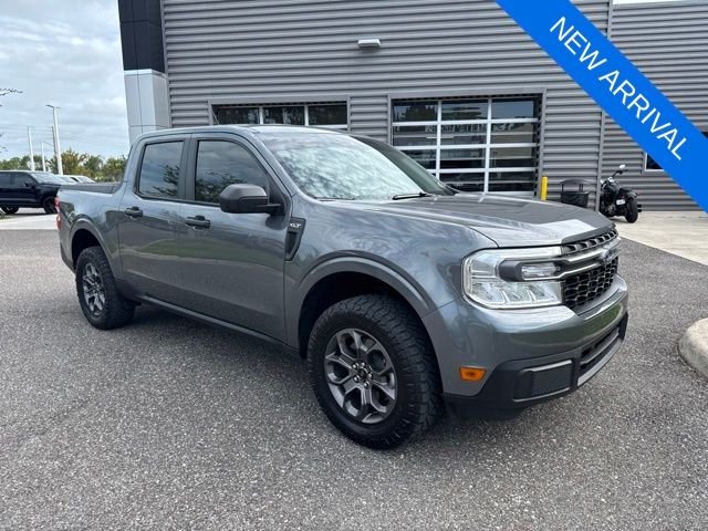Certified Used 2024 Gray Metallic Ford XLT image 1