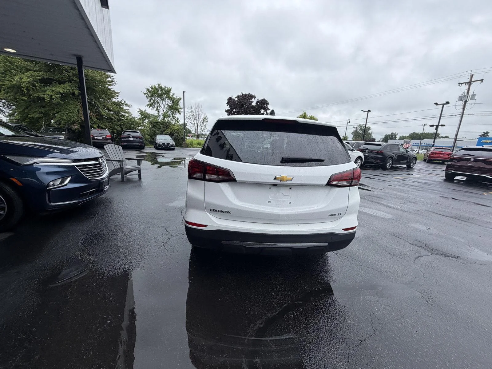 Used 2023 Summit White Chevrolet LT image 8