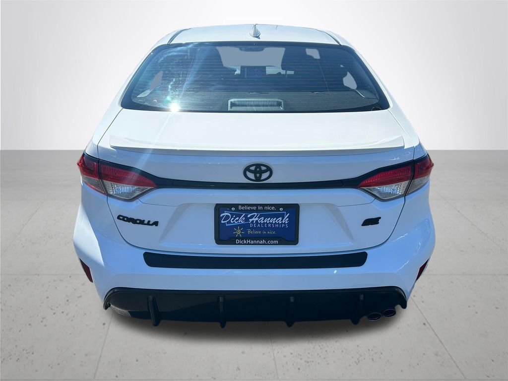 Used 2025 Ice Toyota SE image 8