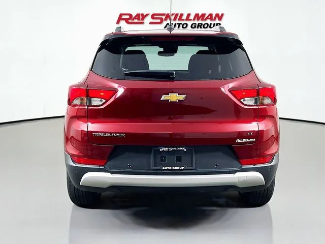 Used 2024 Red Chevrolet LT image 6