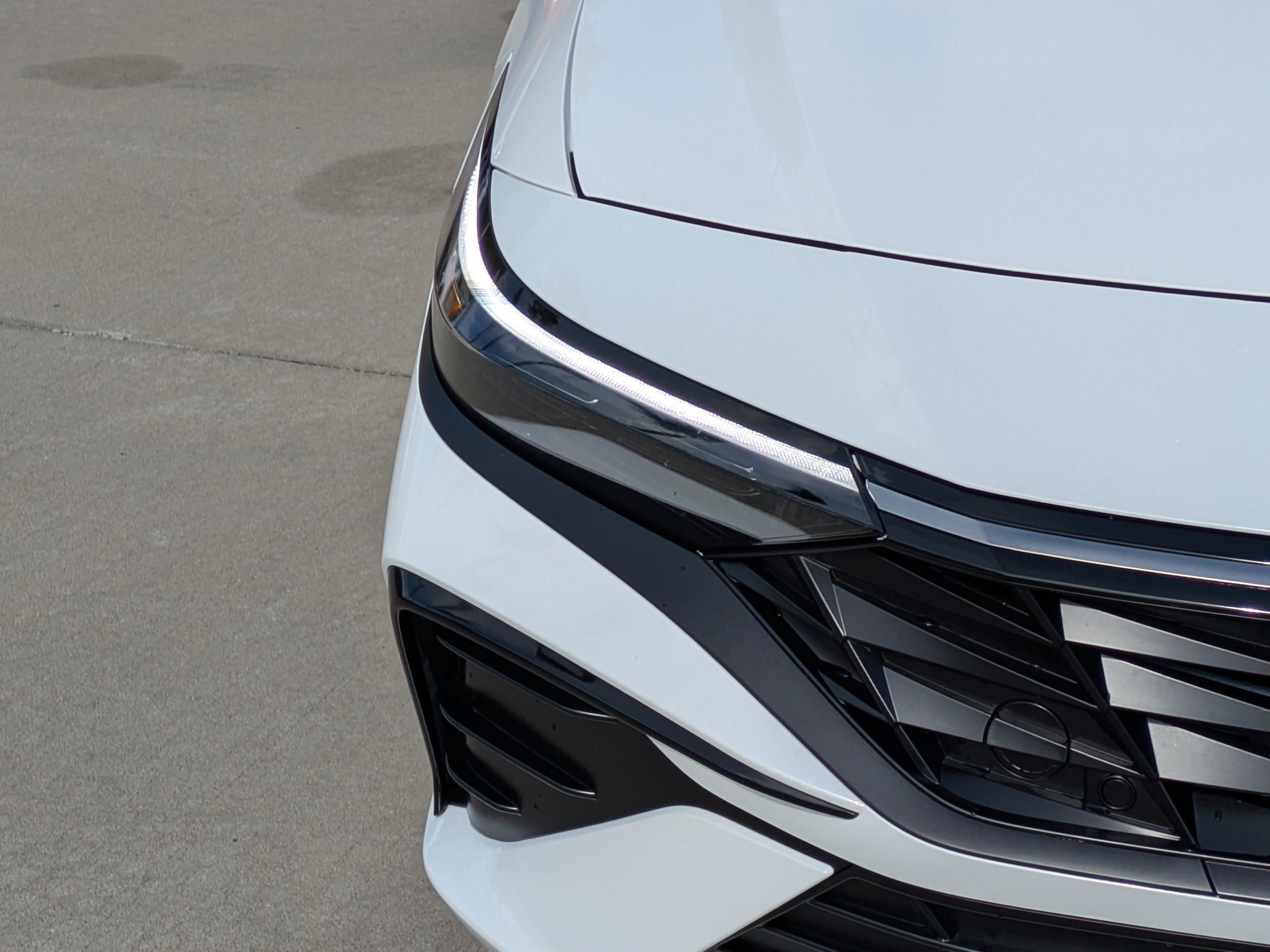 New 2026 Serenity White Hyundai Limited image 7