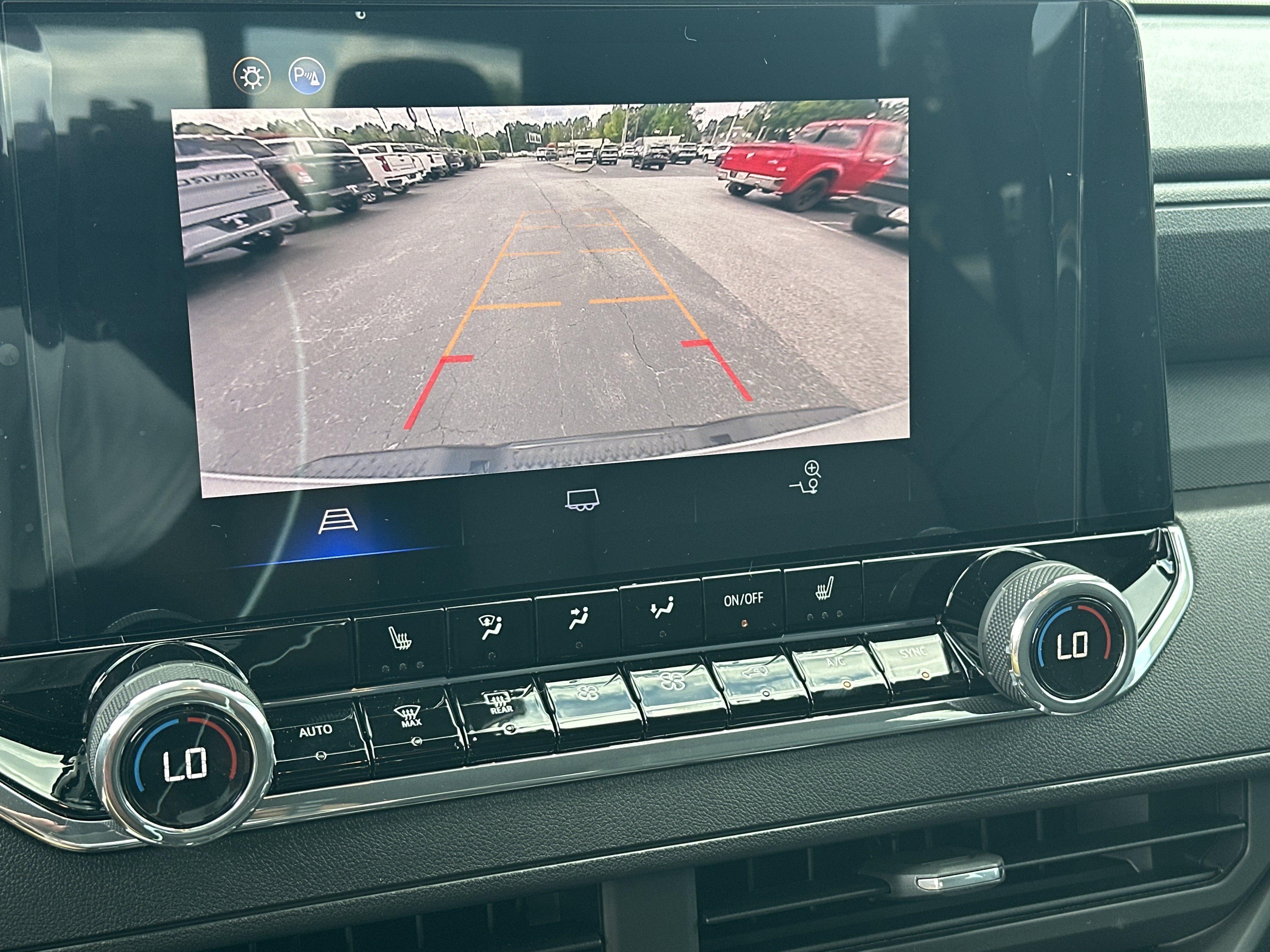 New 2026 Summit White Chevrolet Trail Boss image 29