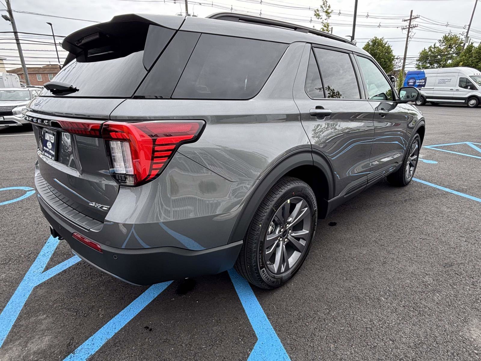 New 2026 Carbonized Gray Metallic Ford Active w/200A Pkg image 11