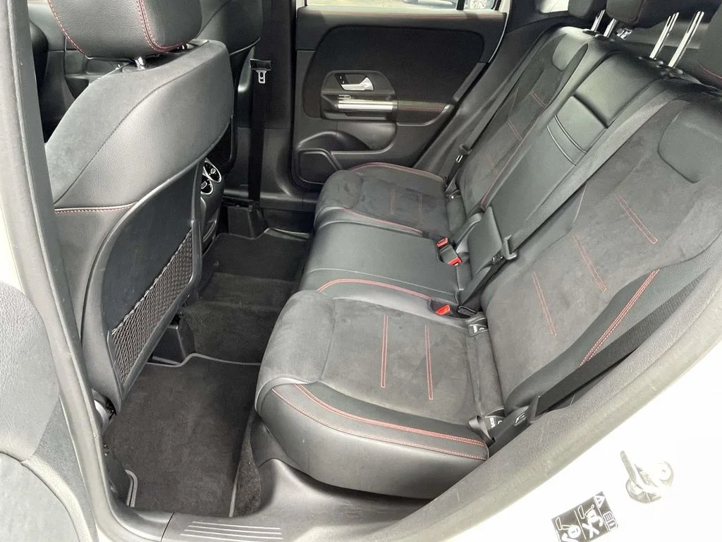 2022 Mercedes-Benz GLA GLA35 AMG - Photo 10