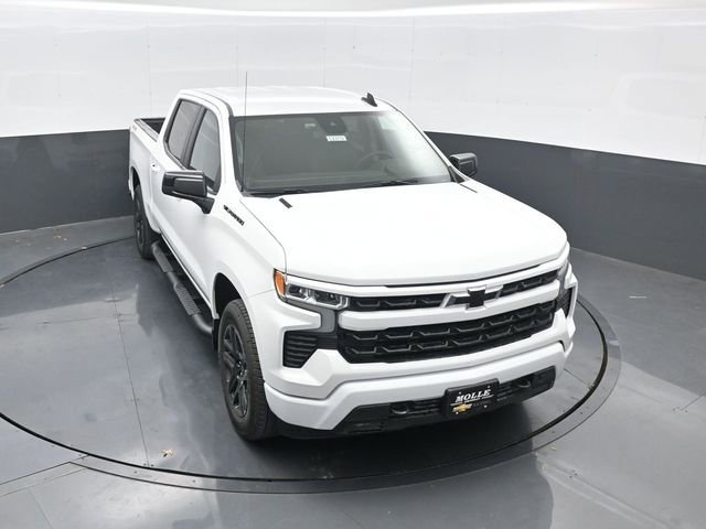 New 2026 Summit White Chevrolet RST image 1
