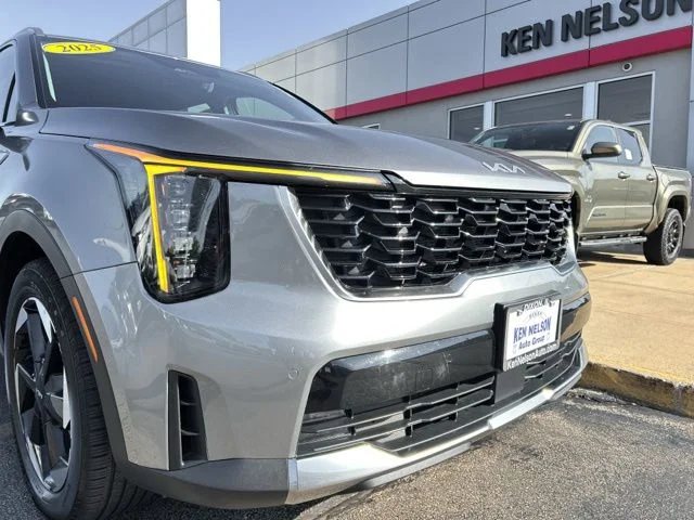 Used 2025 Steel Gray Kia EX image 4