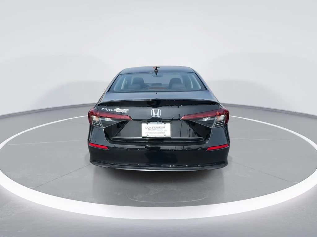Used 2025 Black Honda LX image 7