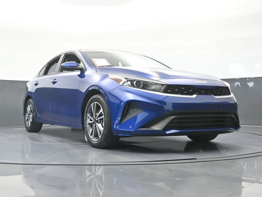 Used 2023 Deep Sea Blue Kia LXS image 54