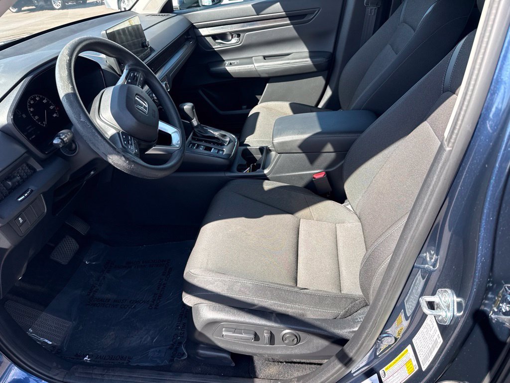 Used 2024  Honda EX image 11