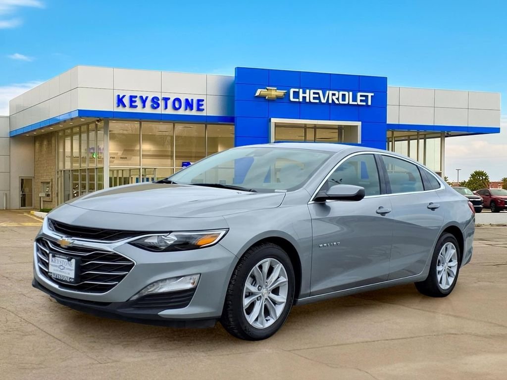 Used 2025 Sterling Gray Metallic Chevrolet 1LT image 7