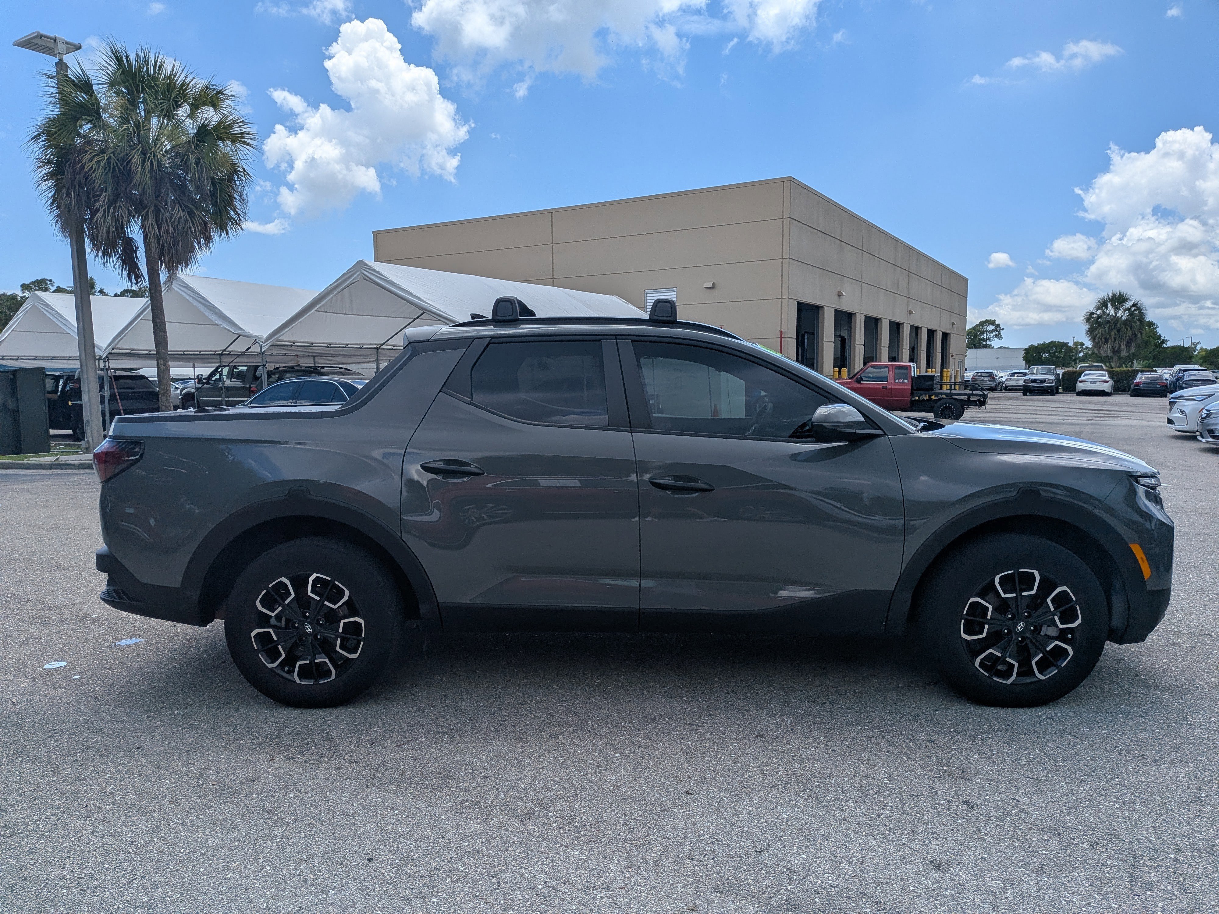 Certified Used 2024 Hampton Gray Hyundai SEL image 3