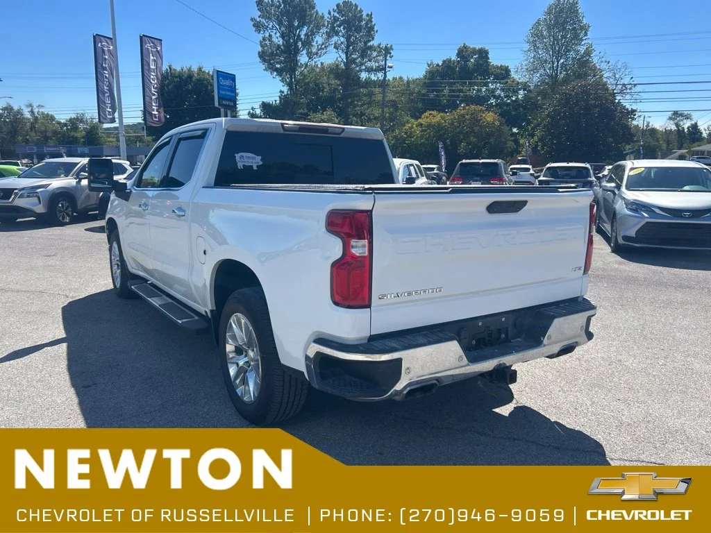 Used 2021 Summit White Chevrolet LTZ image 12