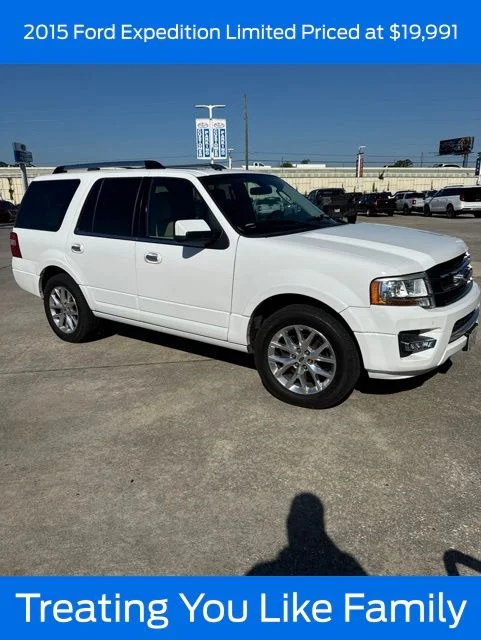 2015 Ford Expedition Limited's photo