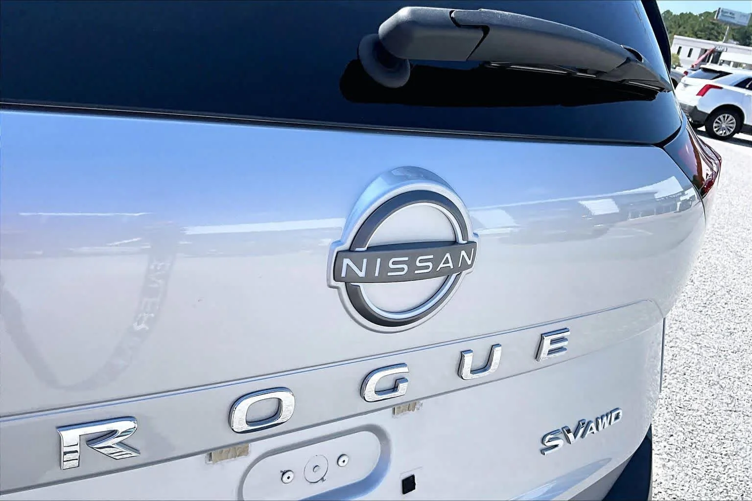 Used 2025 Super Black Nissan SV image 28