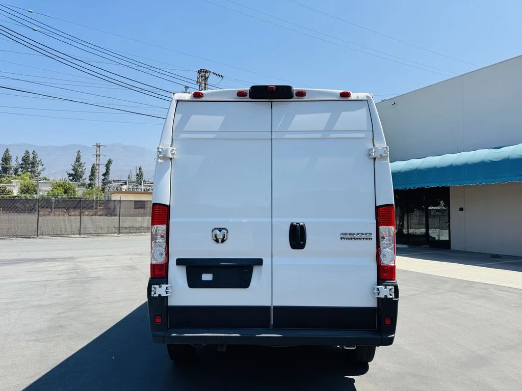 Used 2025 White Ram High Roof image 15