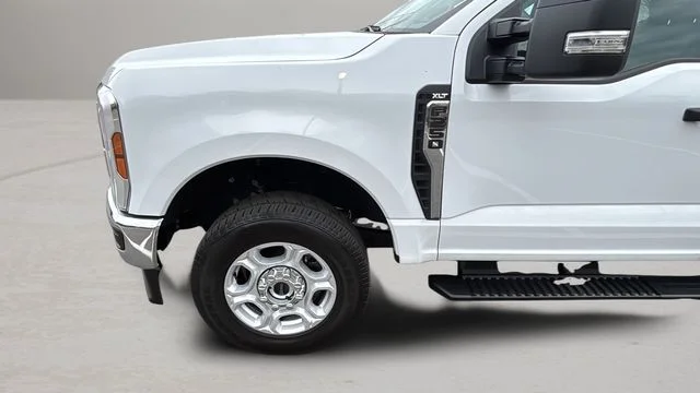 Used 2025 White Ford XLT image 31