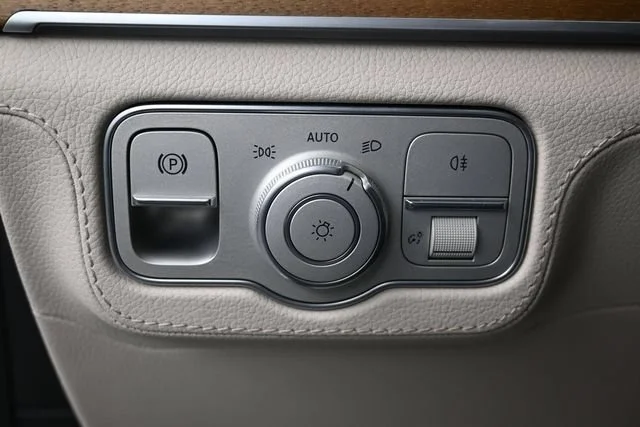 Used 2024 White Mercedes-Benz GLS 450 image 13