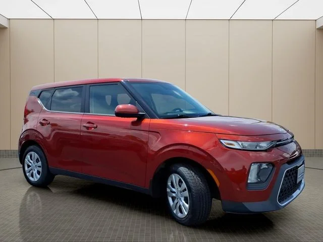 Used 2022 Orange Kia LX image 5