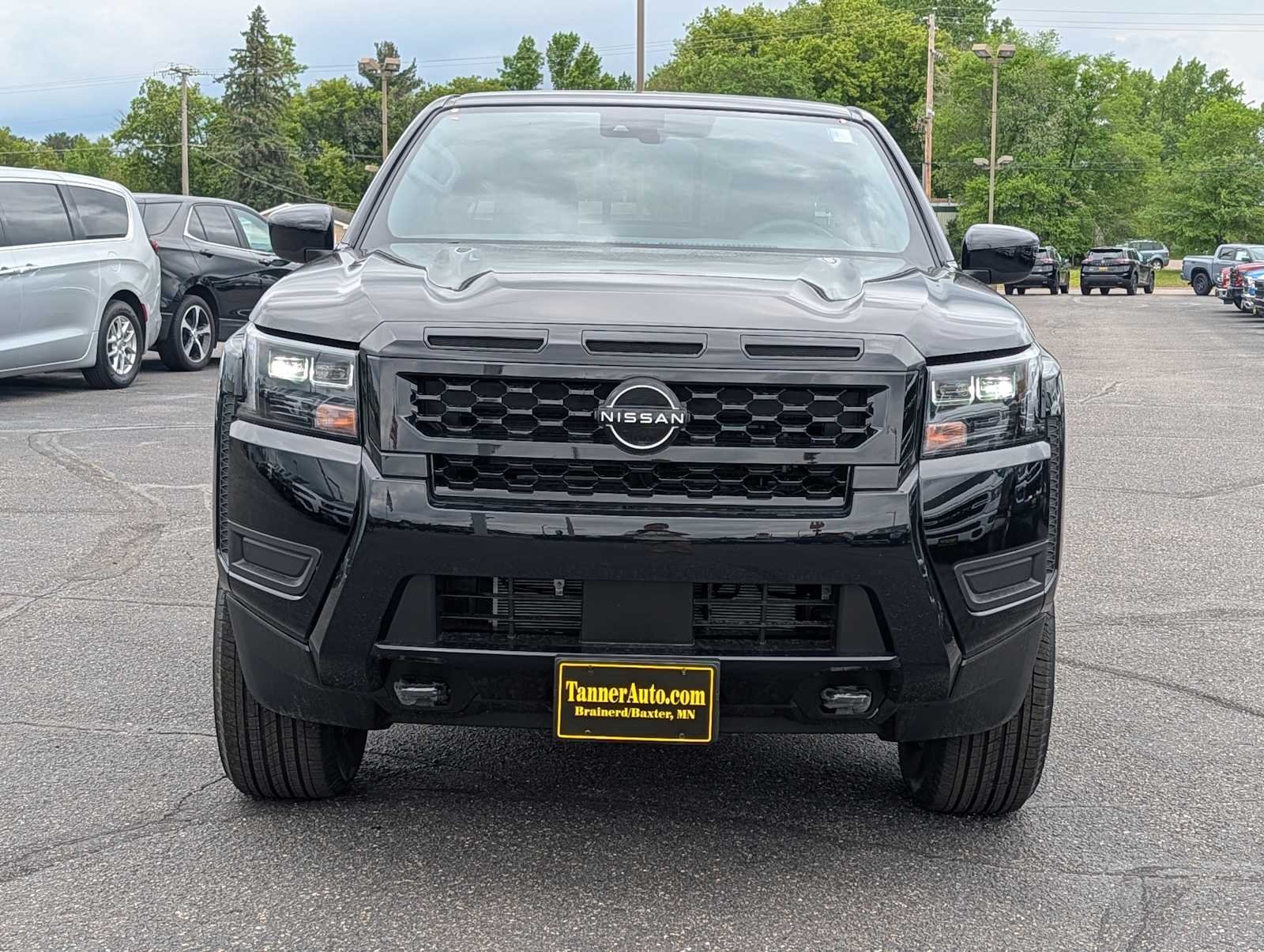 New 2026 Super Black Nissan Crew Cab SV image 2