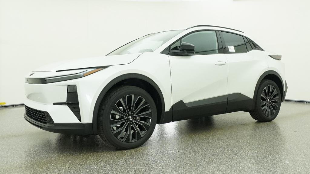 New 2026 Wind Chill Pearl Toyota XSE image 6