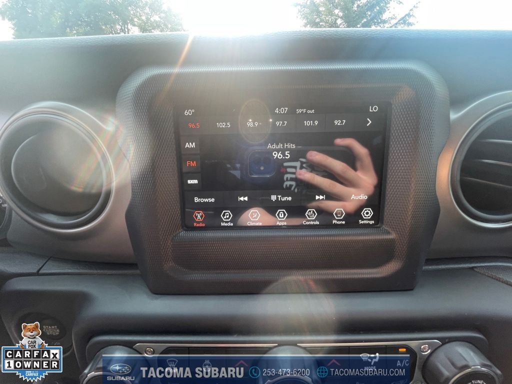 Used 2020 White Jeep Sport image 21