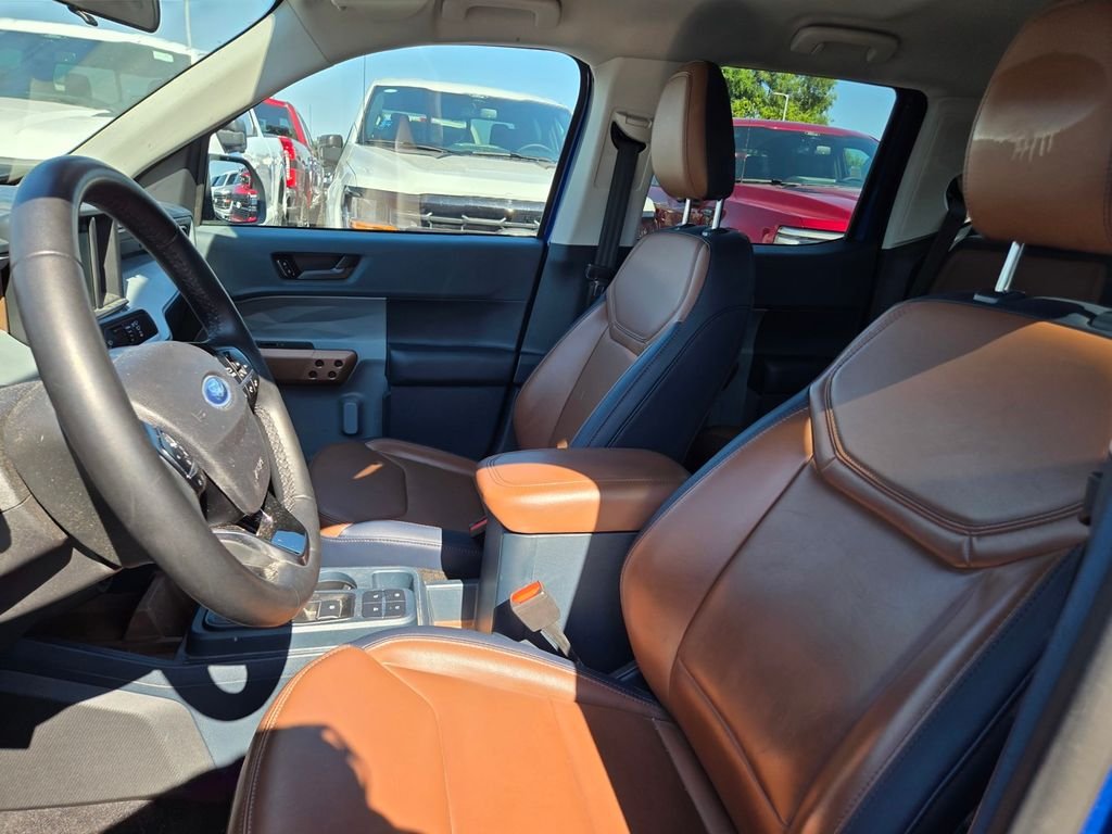 Used 2023 Atlas Blue Metallic Ford Lariat image 26