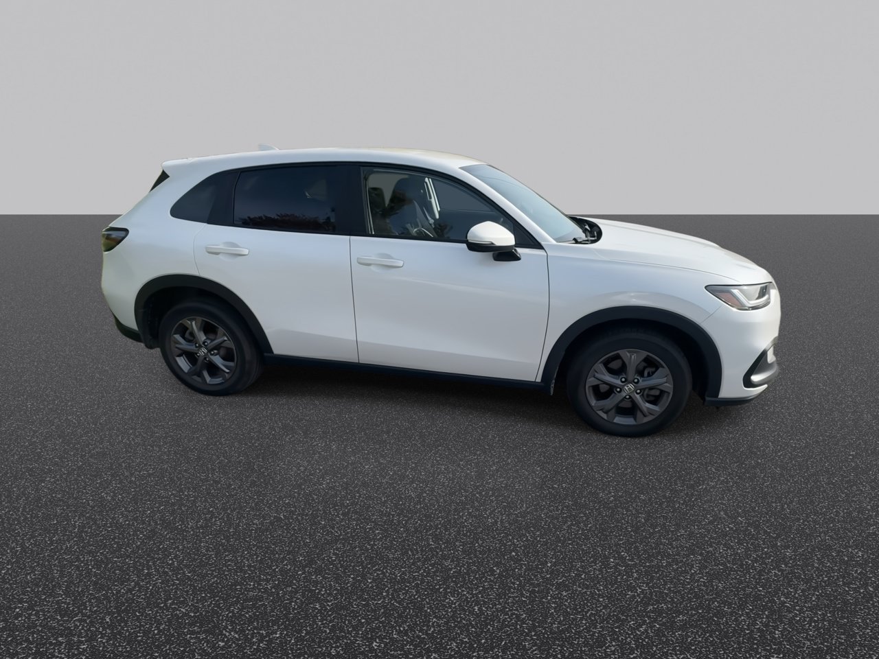 Certified Used 2026 Platinum White Pearl Honda AWD LX image 9