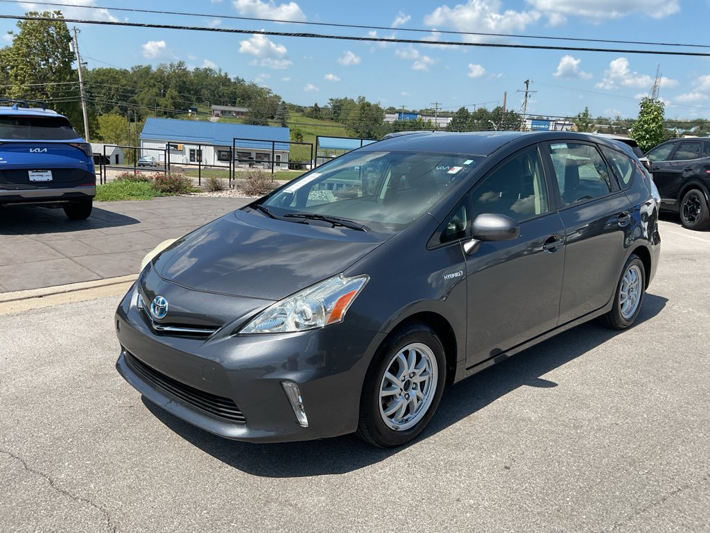 Used 2014 Magnetic Gray Metallic Toyota Two image 4