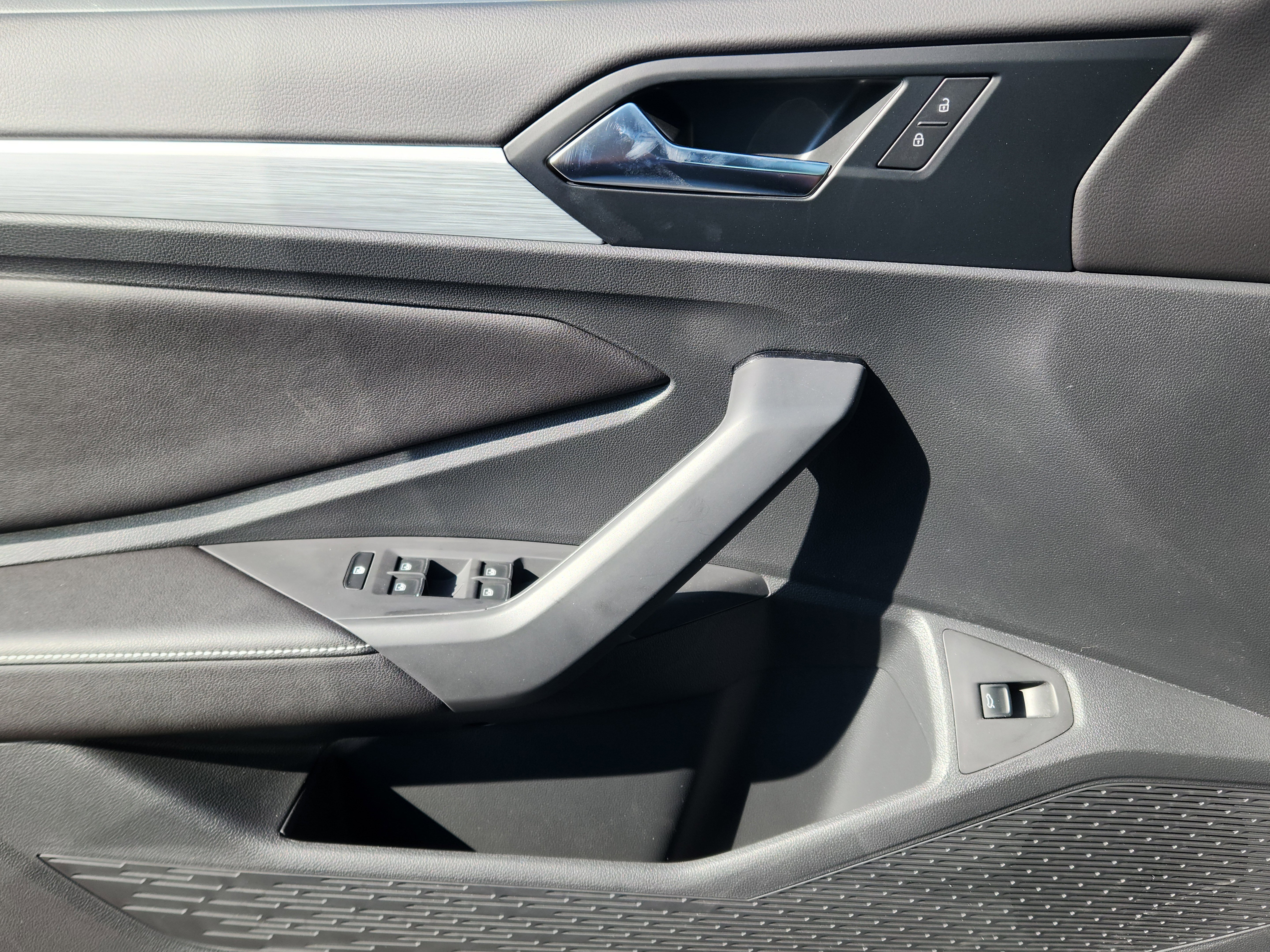 2025 Volkswagen Jetta Sport - Photo 7