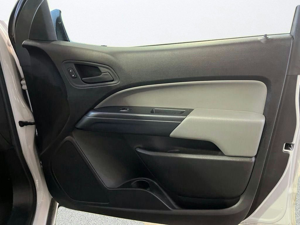 2017 Chevrolet Colorado Work Truck - Photo 10