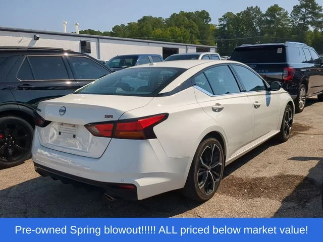 Used 2024 White Nissan 2.5 SR image 4