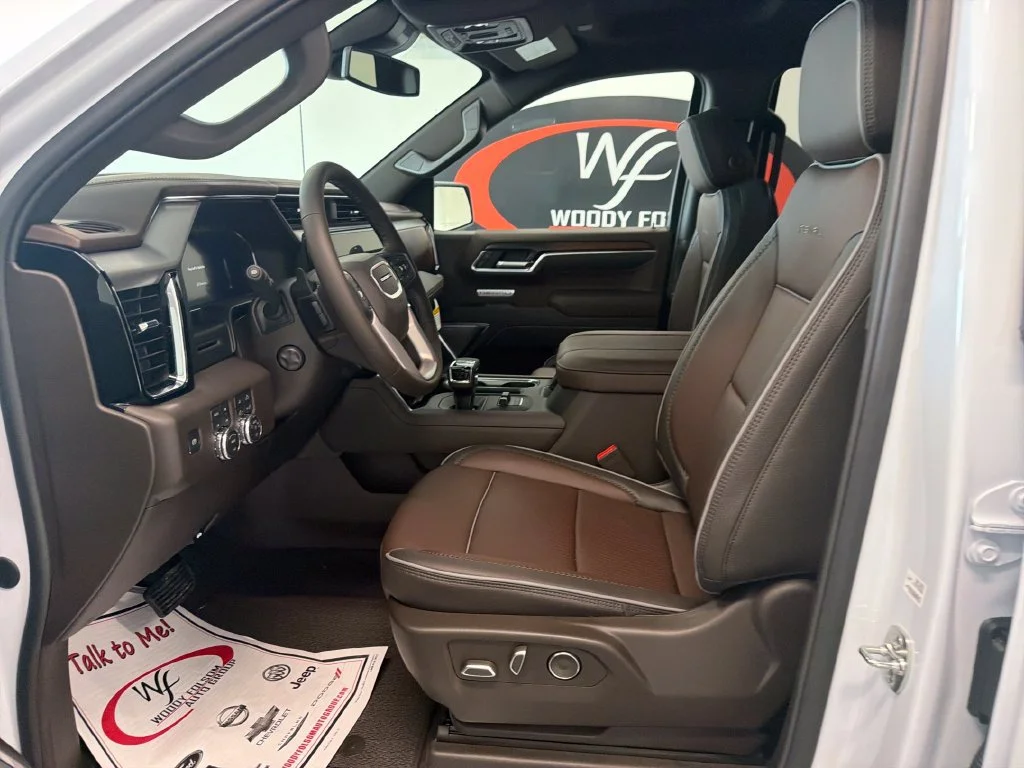New 2026 Glacier White Tricoat GMC Denali image 9