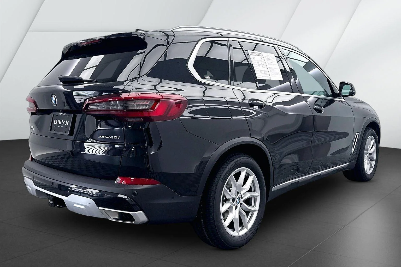 Used 2023 Black Sapphire Metallic BMW xDrive40i image 6