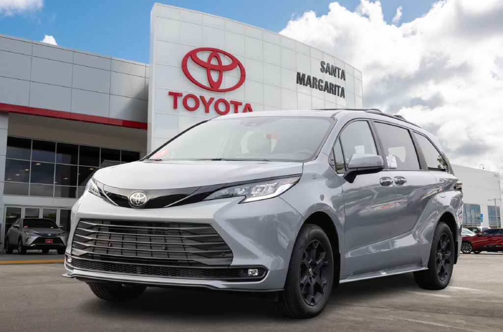2026 Toyota Sienna