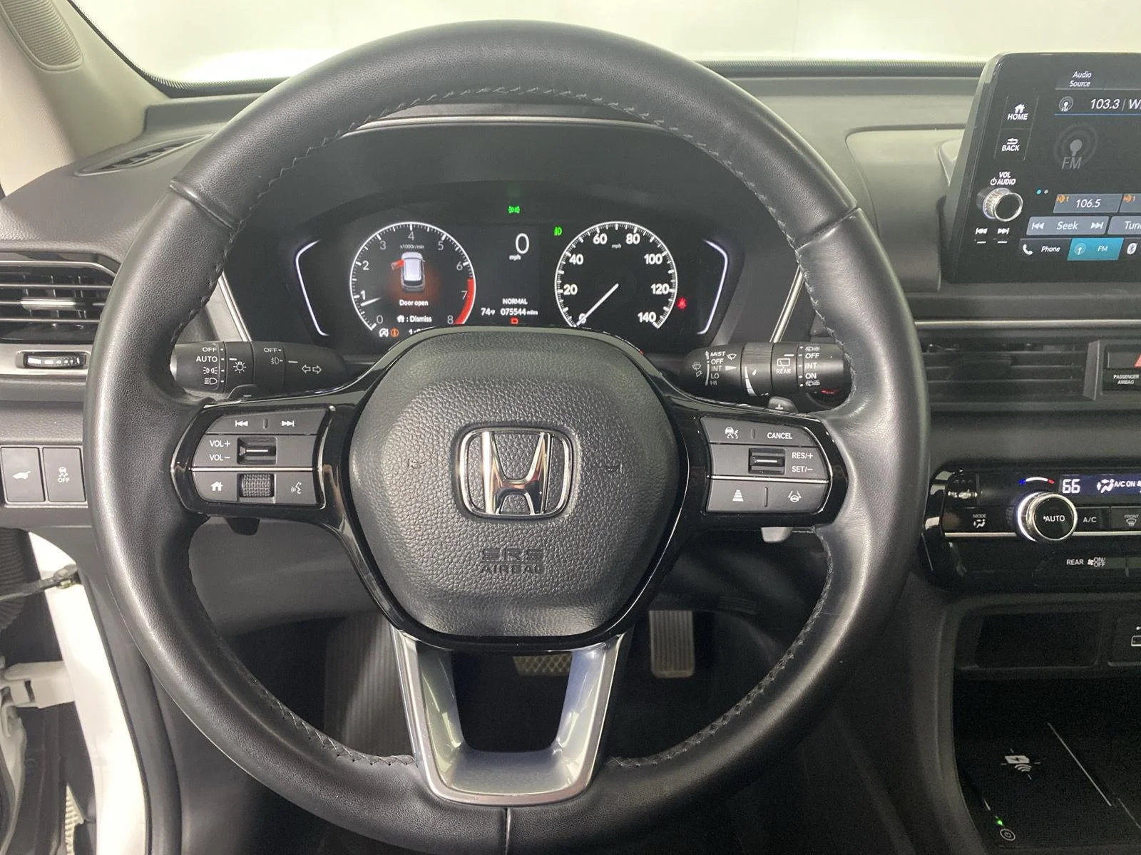 Used 2023 Platinum White Pearl Honda EX-L image 14