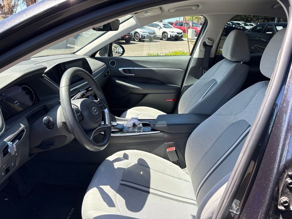 Used 2020 Gray Hyundai SEL image 10