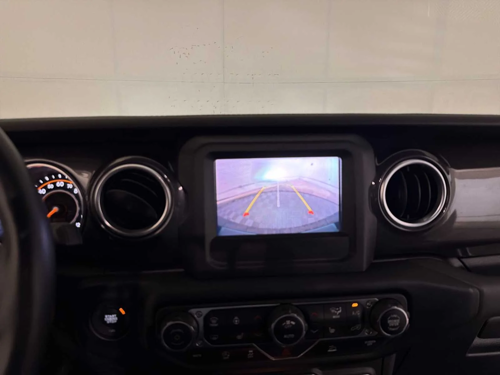 Used 2021 Bright White Clearcoat Jeep Unlimited Sahara Altitude image 15