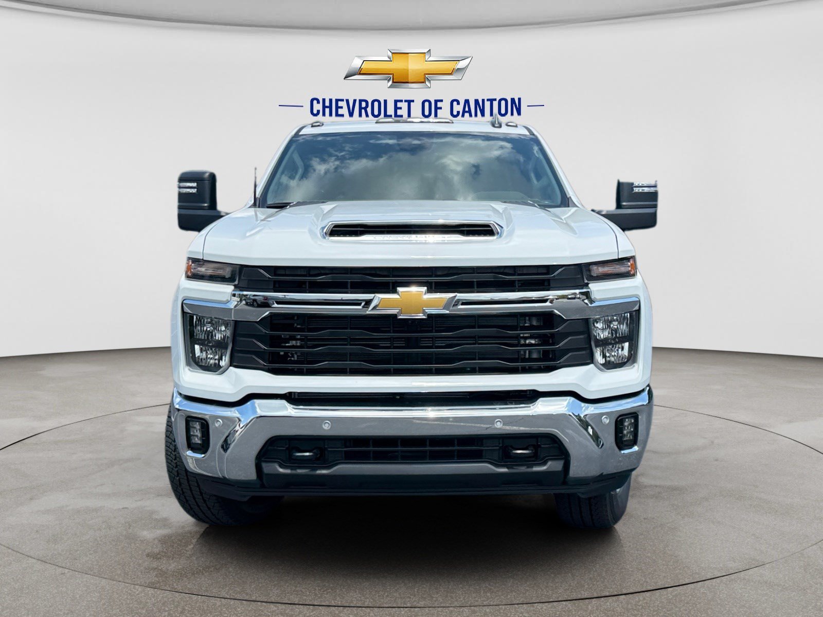 2026 Chevrolet Silverado 3500 HD LT - Photo 2